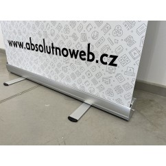 Roll-up banner standard